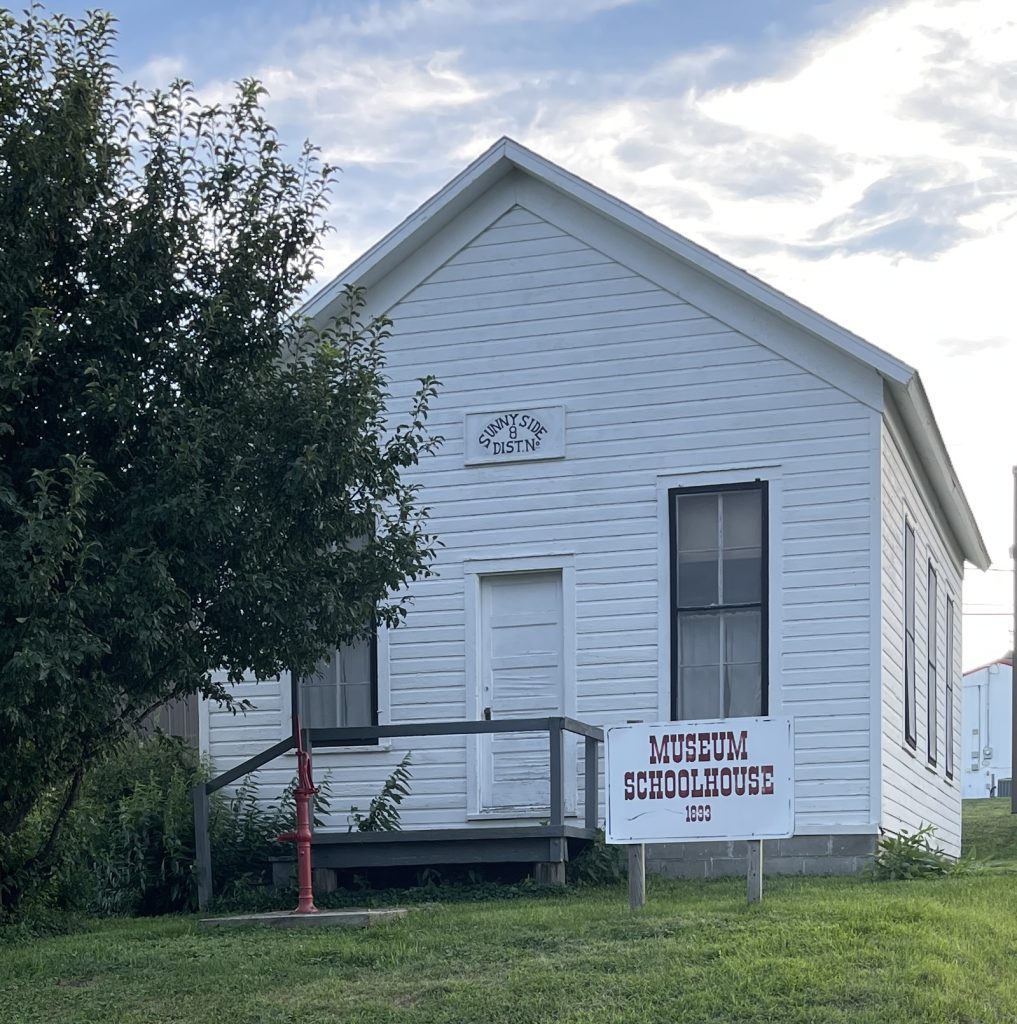 Sunnyside Country School